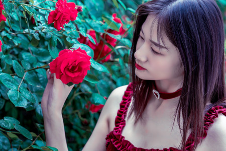 80秒重温抗战大捷 | 杨靖宇巧施“回马枪”，抗联山谷设伏痛击敌追兵